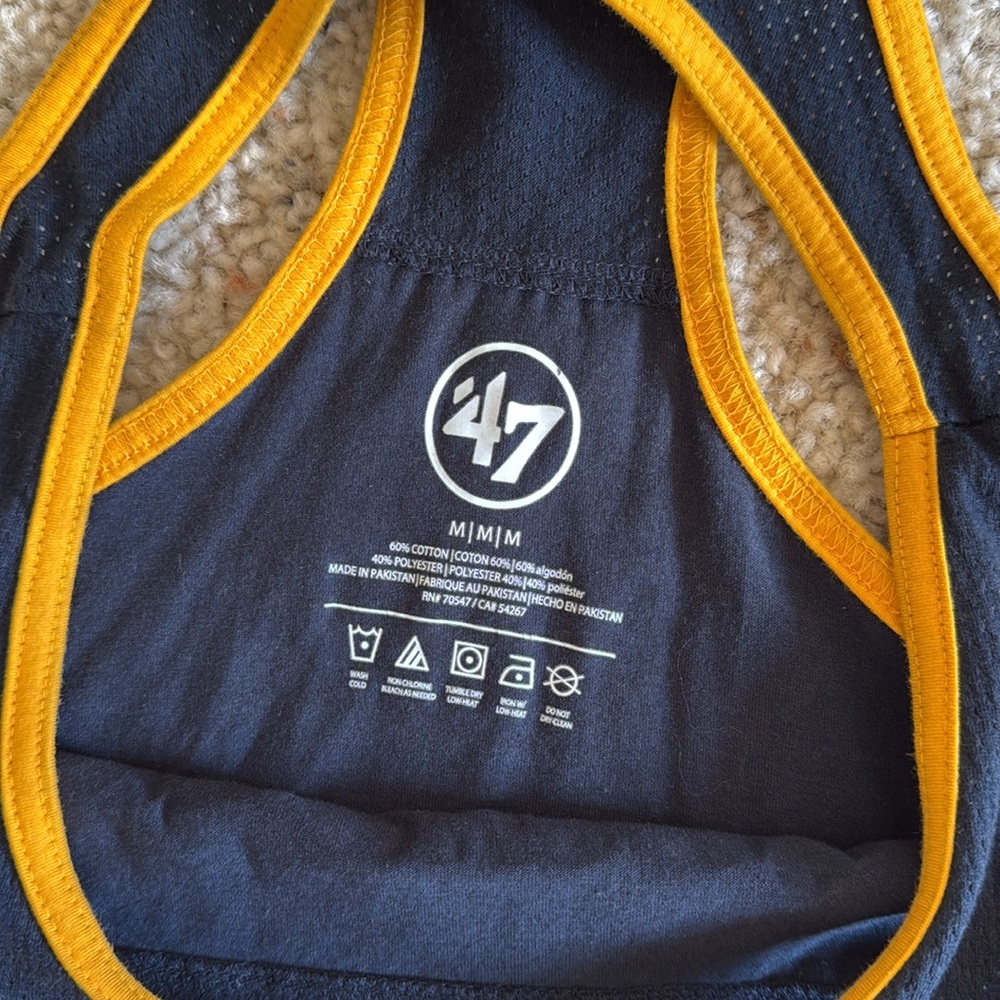 Milwaukee Brewers Tank - Picture 3 of 3